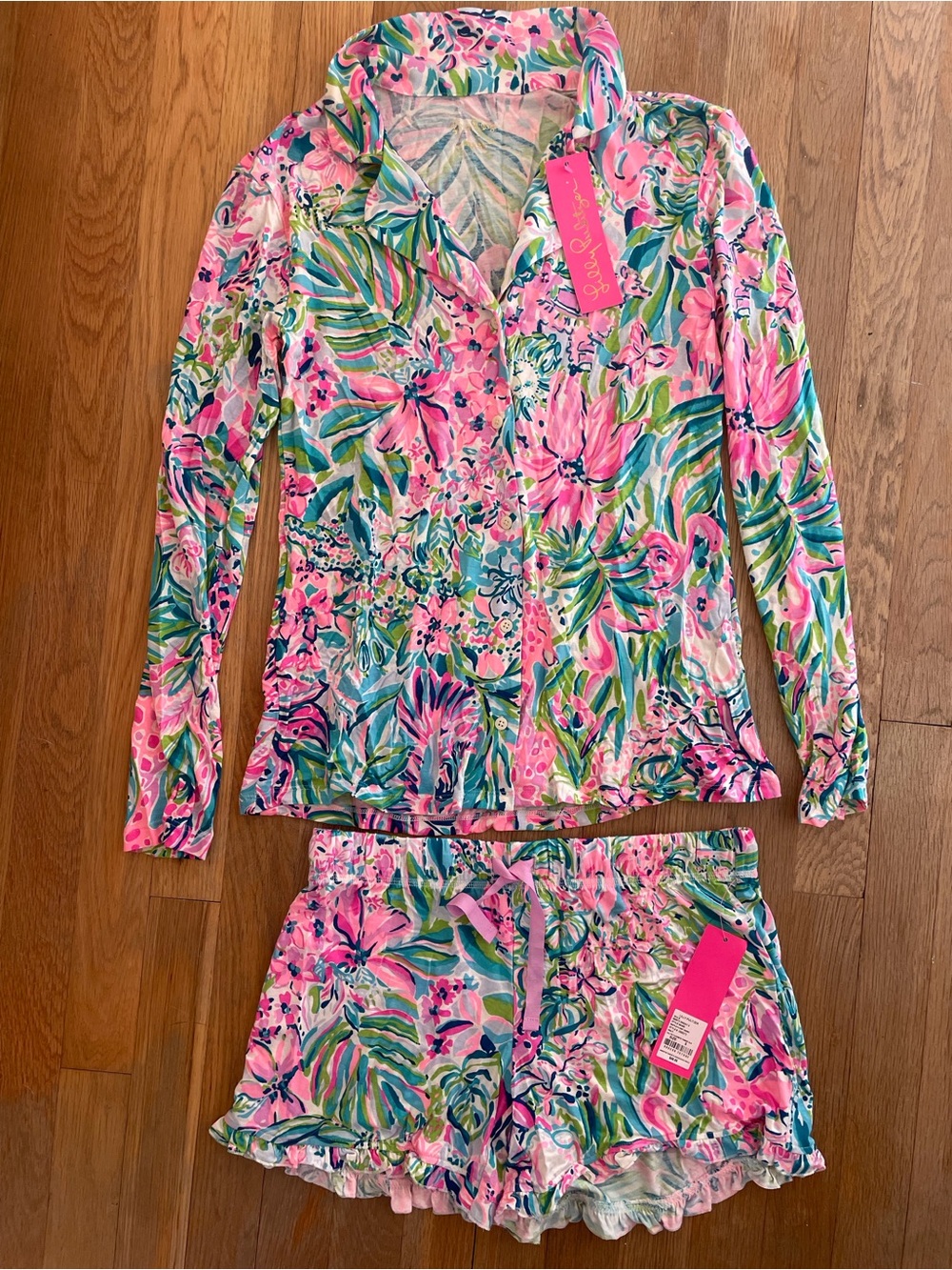 Lilly Pulitzer Long Sleeve & shorts Pajama Set